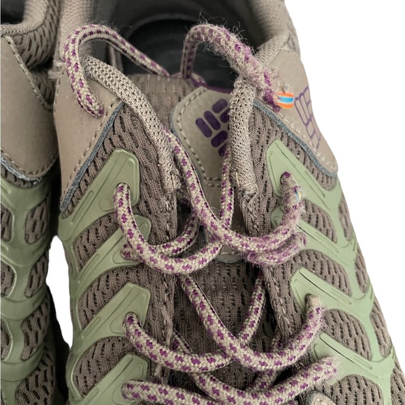 Columbia Women’s Omni-Grip Techlight Hiking Trail Shoe Size 8.5 BL3982-255 - Picture 5 of 13